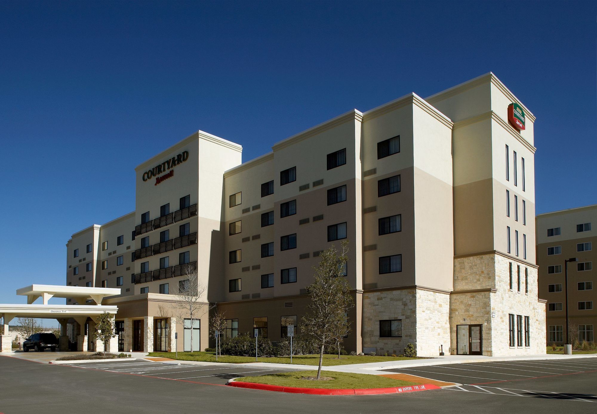 Courtyard By Marriott San Antonio Six Flags At The Rim Hotel Bagian luar foto
