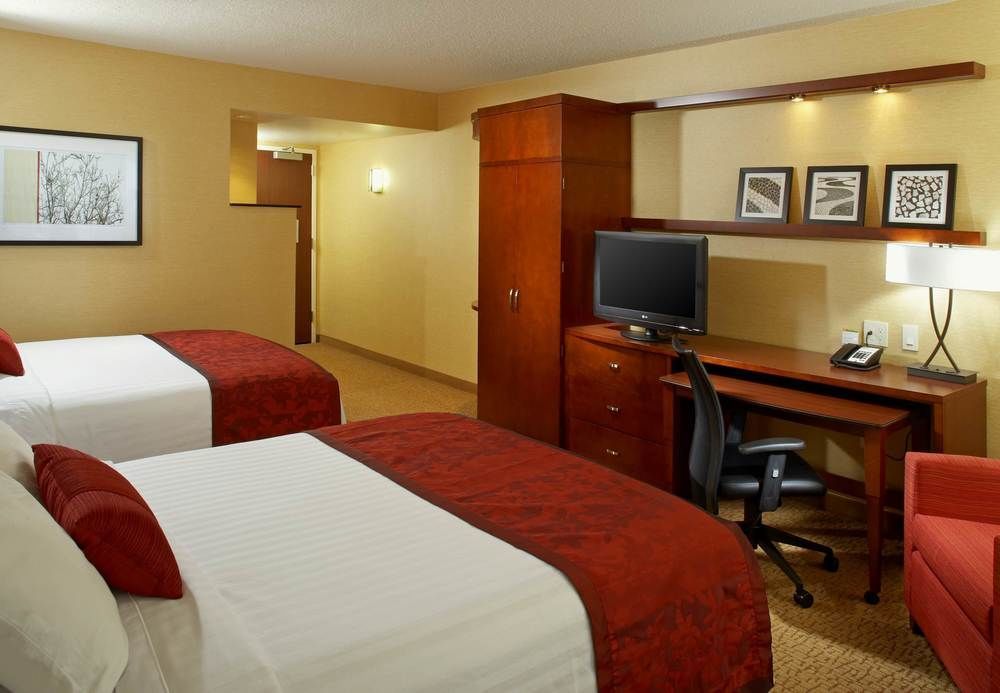 Courtyard By Marriott San Antonio Six Flags At The Rim Hotel Ruang foto