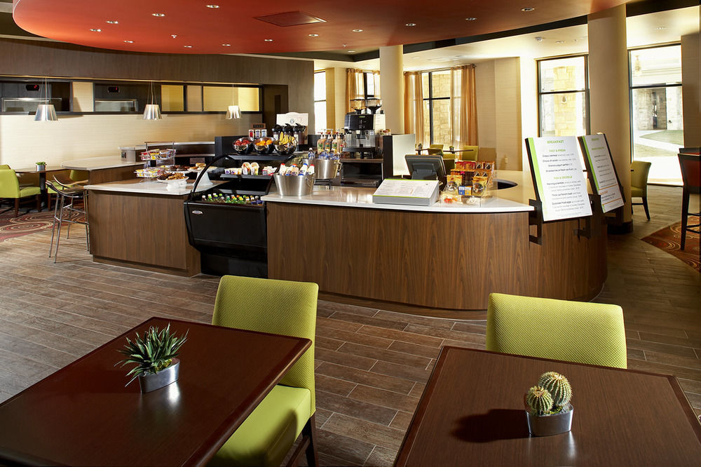 Courtyard By Marriott San Antonio Six Flags At The Rim Hotel Bagian luar foto